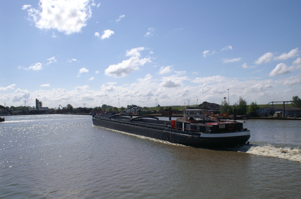 Adieu, Schreibtischjob