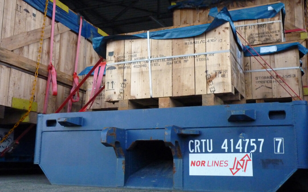 Generatoren aus Indien über JadeWeserPort verschifft