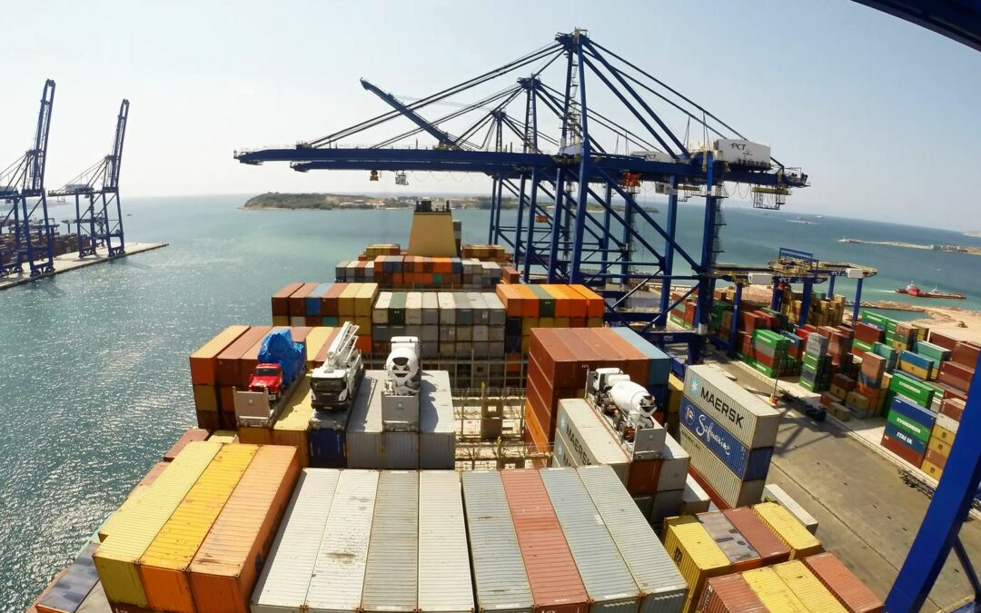 Stauplanungssoftware optimiert Beladung von Containerschiffen