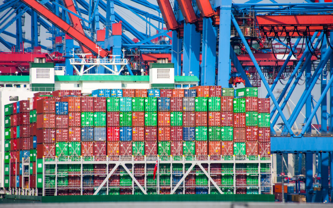 Preiserhöhungen im Containerverkehr: Reedereien müssen genauer informieren