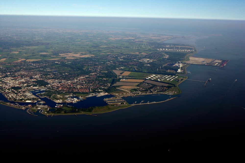 Niedersachsens Seehäfen schlagen 7 Prozent mehr Güter um