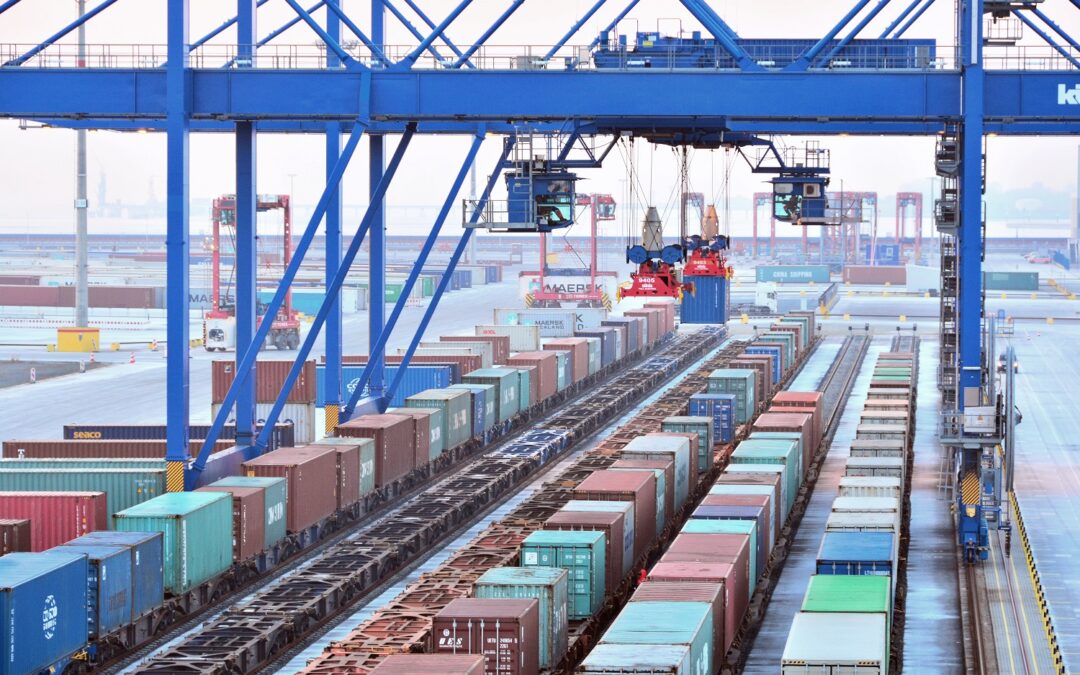 Spatenstich für letzte Bauetappe der Schienenanbindung JadeWeserPort