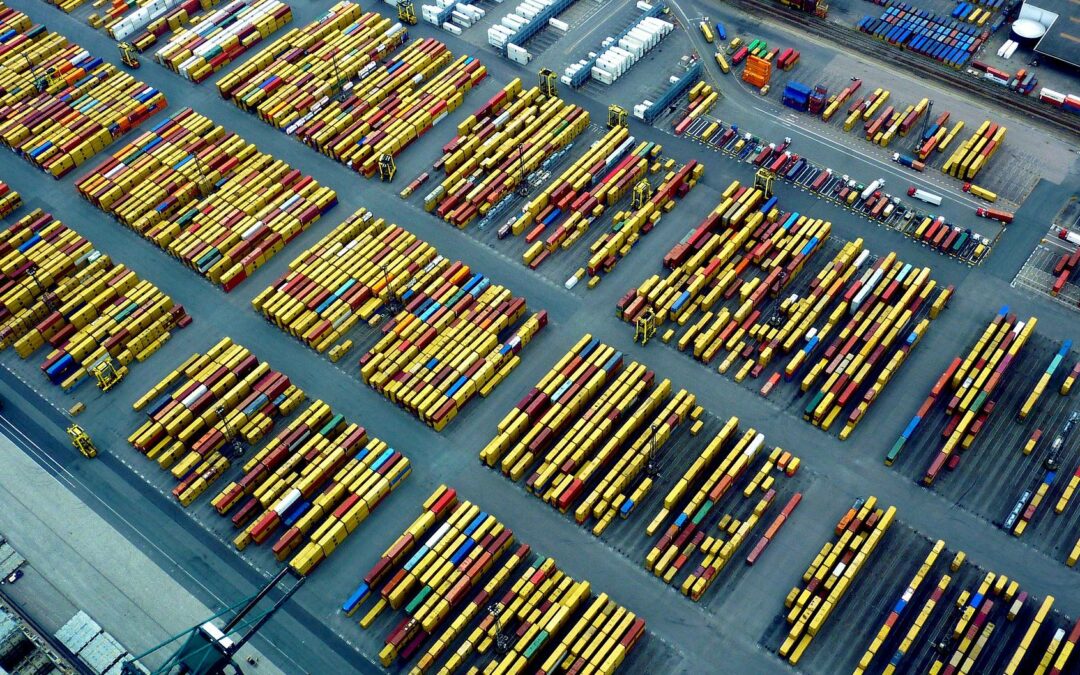 In der Containerschifffahrt gibt es kaum mehr Stellplätze