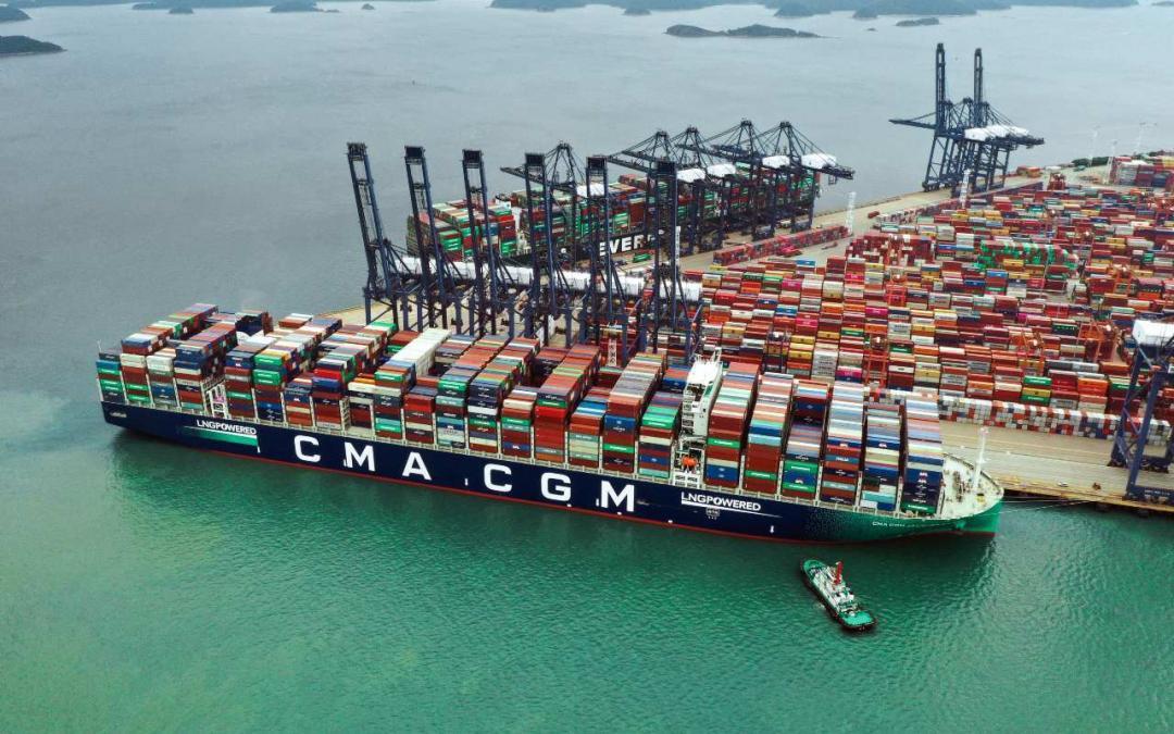CMA CGM: Fünftes 23.000-TEU-Typschiff mit LNG-Antrieb getauft