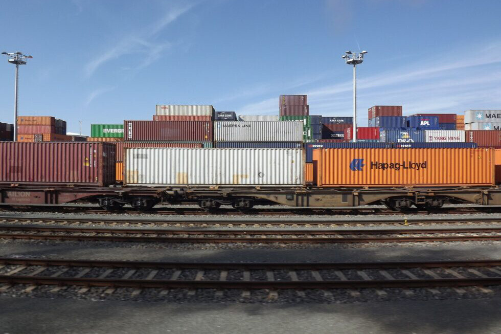 DB Cargo und Kombiverkehr: Mehr Güterverkehre von der Straße auf die Schiene