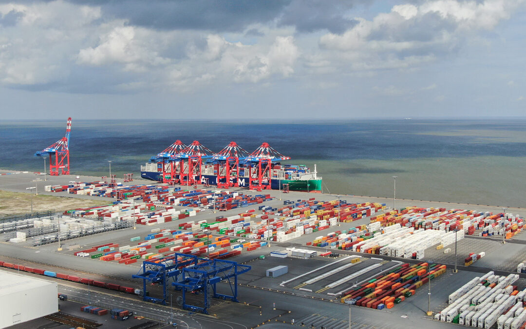 JadeWeserPort: Bestellung weiterer Containerbrücken in Sicht