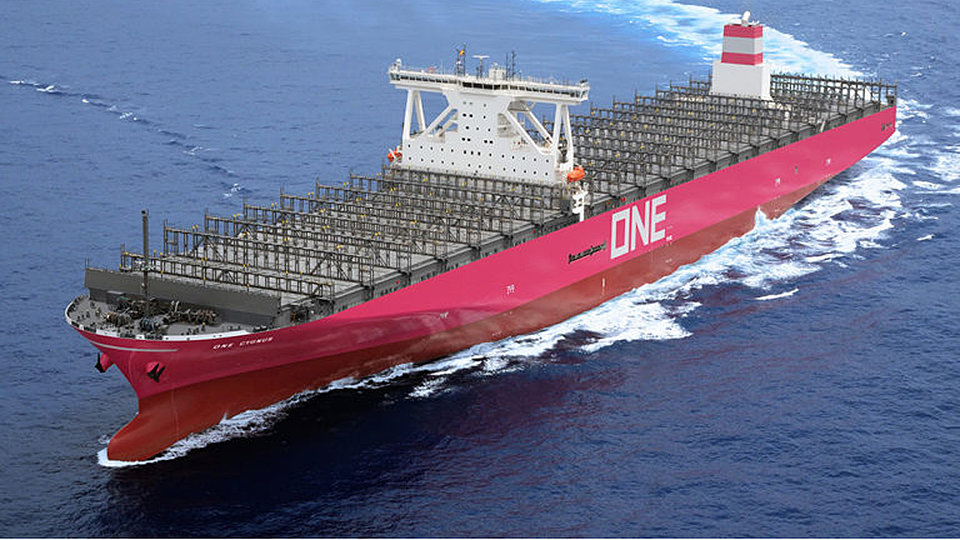 ONE bestellt zehn große Containerschiffe