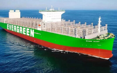 Das größte Containerschiff der Welt: Die „Ever Alot“ erobert die Spitze