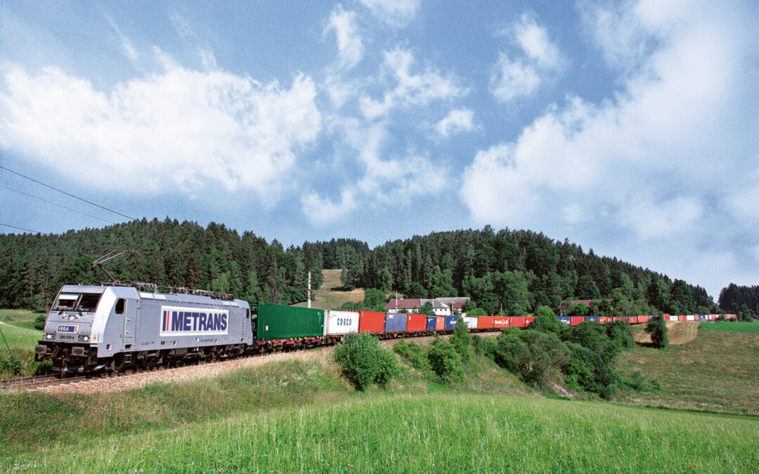 Metrans bindet JadeWeserPort in „grünen“ Seehafenhinterlandverkehr ein