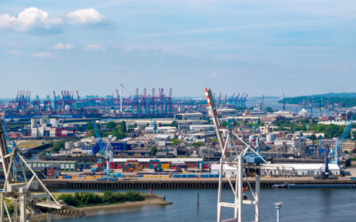 Containerumschlag im Hafen Hamburg wächst kaum