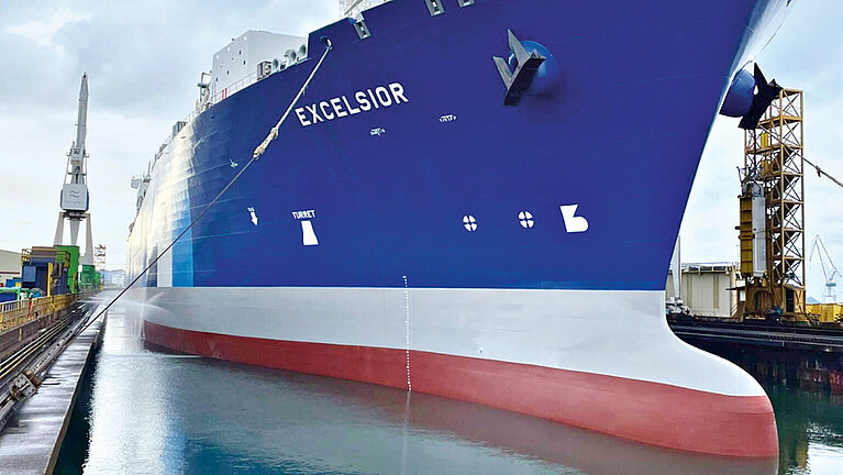 FSRU „Excelsior“ eingetroffen: Neue LNG-Kapazitäten in Wilhelmshaven