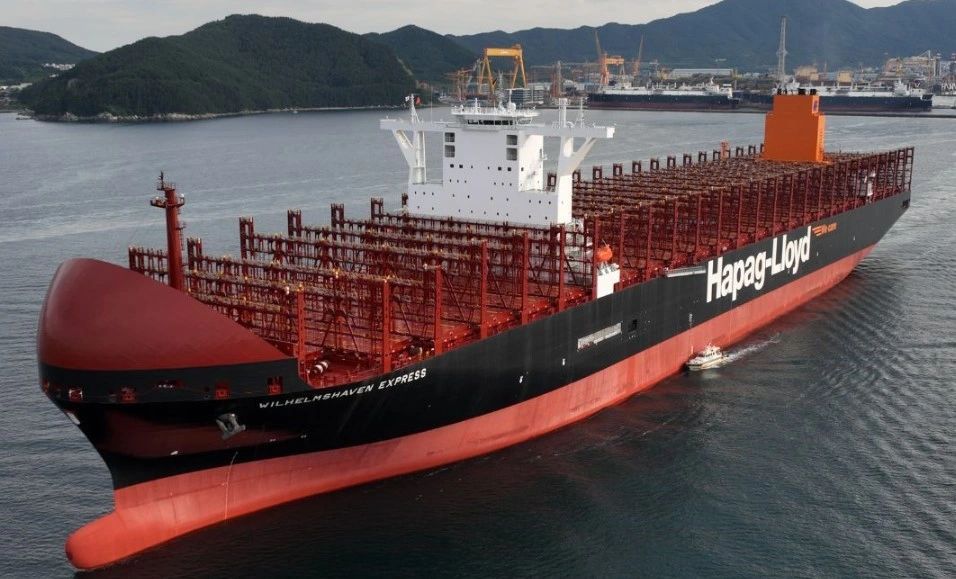 Hapag Lloyd übernimmt Wilhelmshaven Express