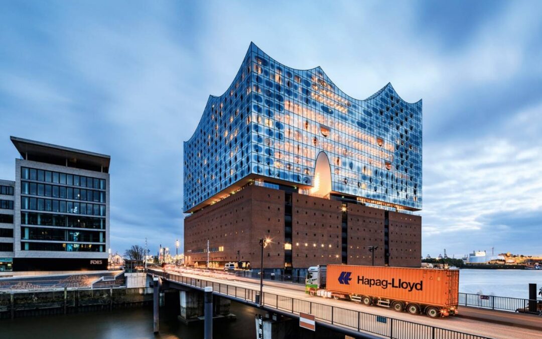 Hapag-Lloyd meldet solides Halbjahresergebnis in volatilem Umfeld