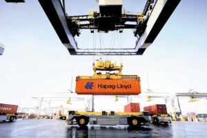 Hapag-Lloyd steigert EBITDA leicht und hebt Prognose für 2026 an